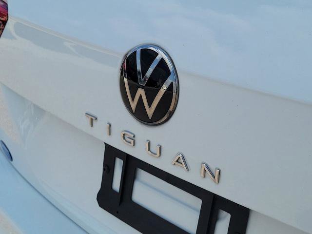 Used 2022 Volkswagen Tiguan S image 8