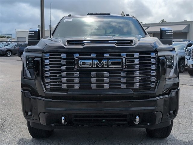 New 2026 GMC Sierra 2500 Denali Ultimate w/ Max Trailering Package image 3
