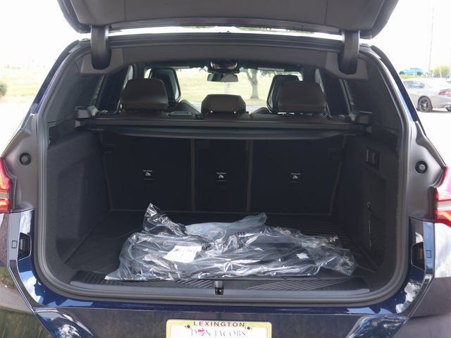 Used 2026 BMW X3 M50 w/ Premium Package image 32