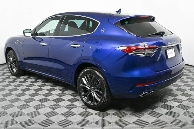 New 2024 Maserati Levante GT Ultima image 3