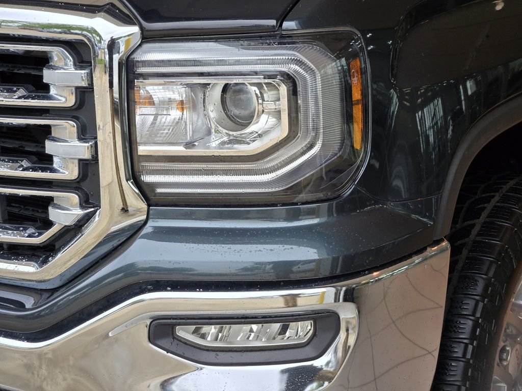 Used 2018 GMC Sierra 1500 SLT w/ Texas SLT Premium Package AWD/4WD image 8