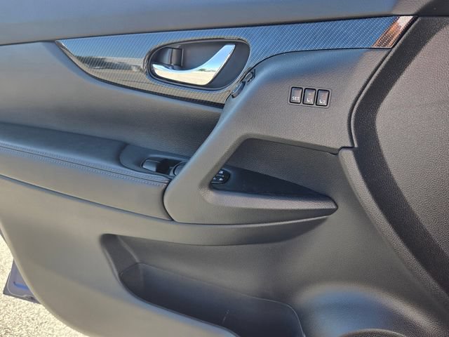 Used 2020 Nissan Rogue SL FWD image 32