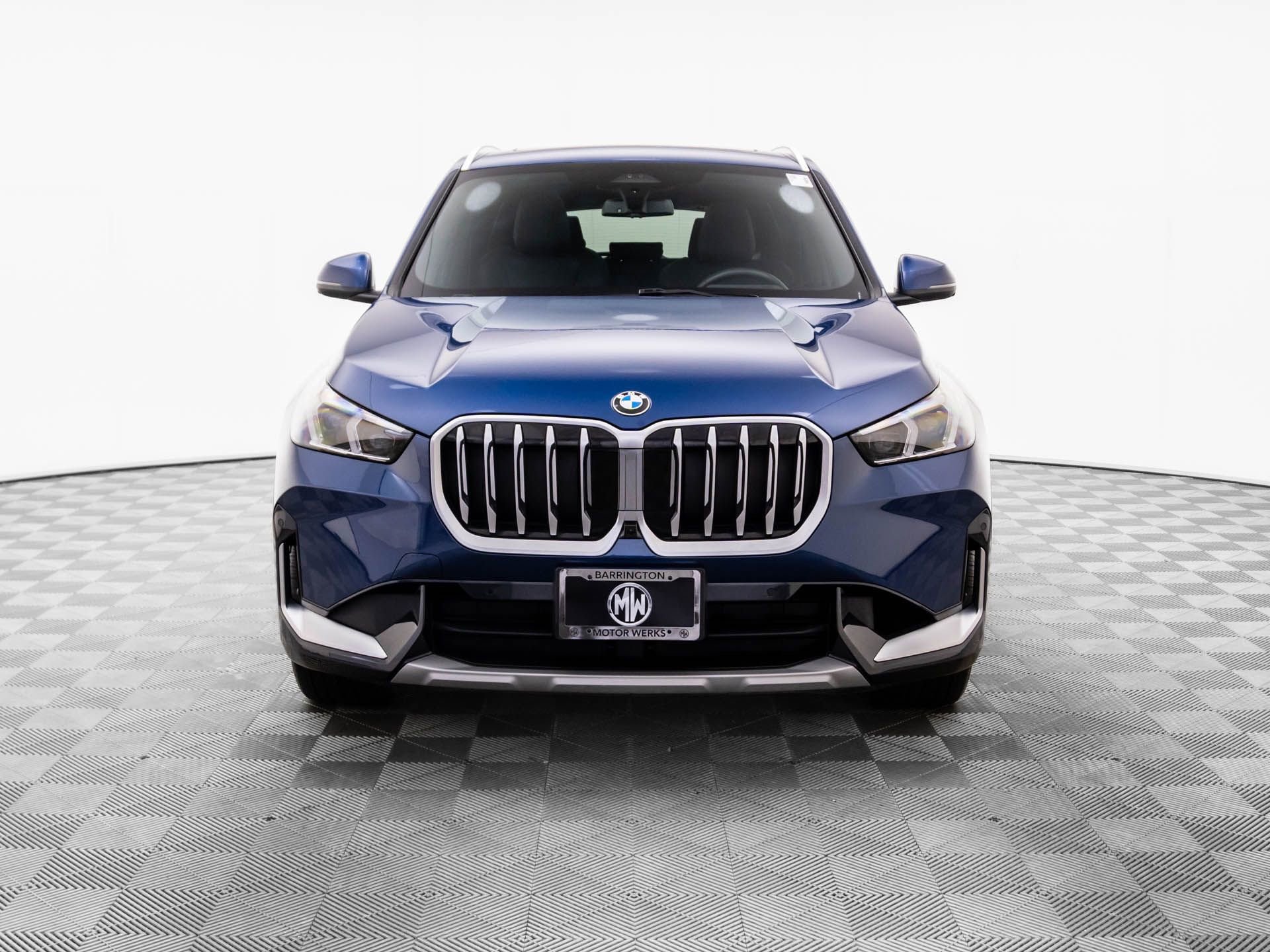 Certified 2025 BMW X1 xDrive28i image 8