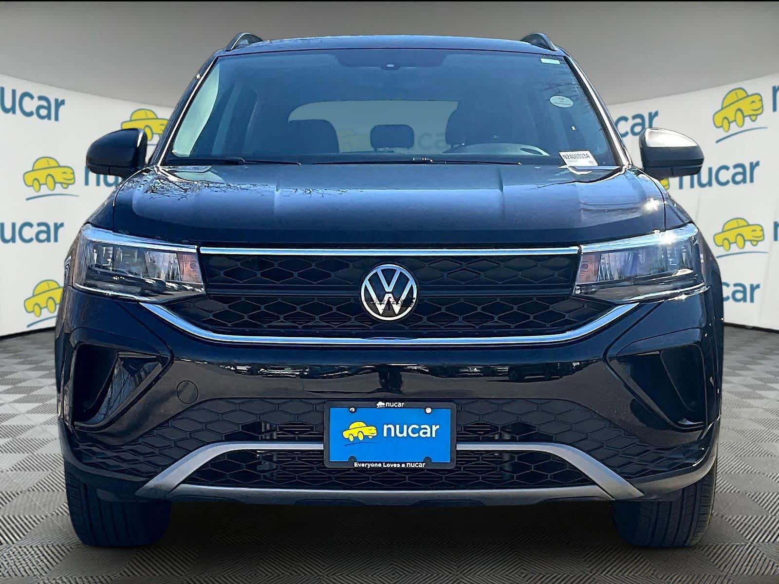 Used 2023 Volkswagen Taos S AWD/4WD image 2