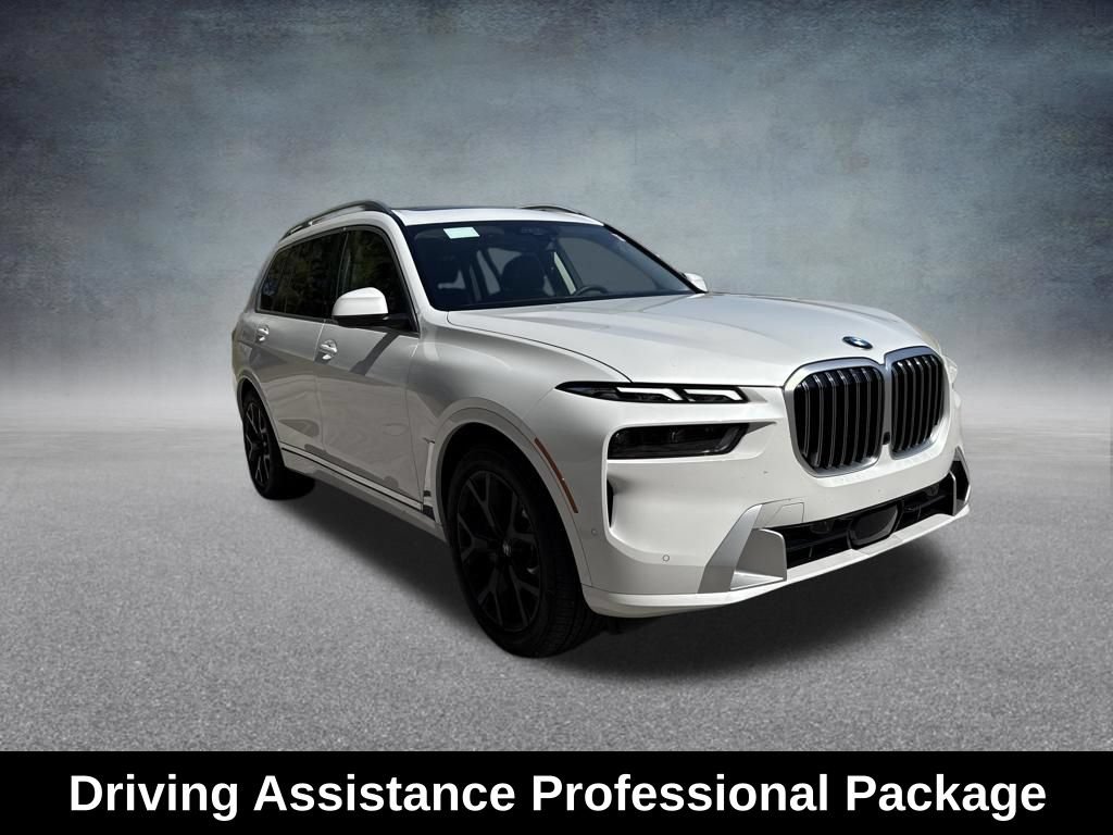 Used 2026 BMW X7 xDrive40i AWD/4WD image 9