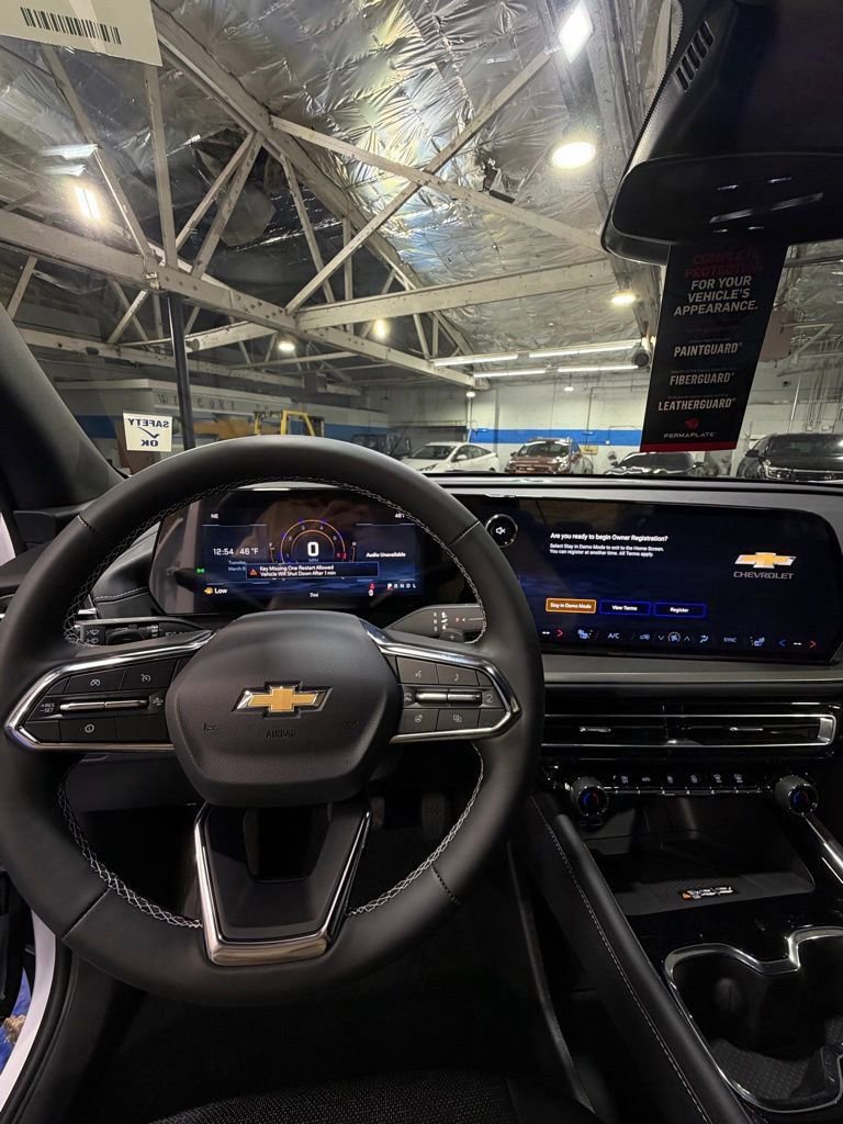 New 2026 Chevrolet Traverse LT image 6