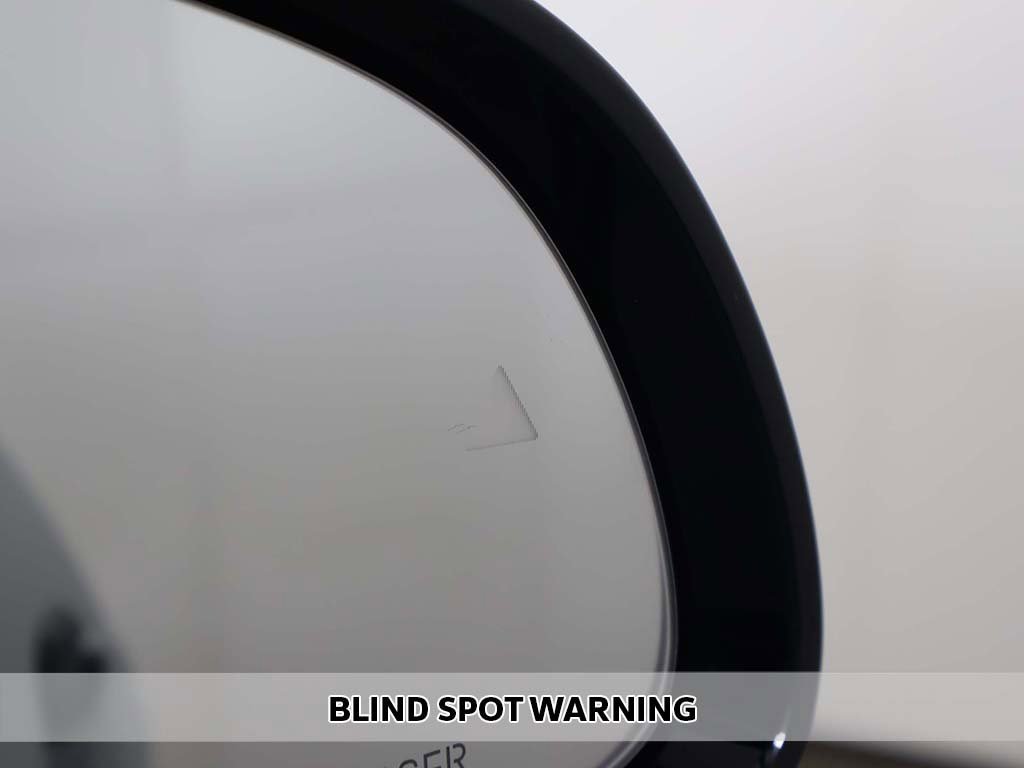 Used 2024 BMW X7 xDrive40i w/ Executive Package image 7