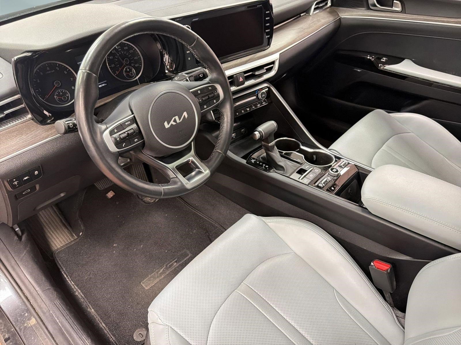 Used 2023 Kia K5 EX w/ EX Premium Package FWD image 4