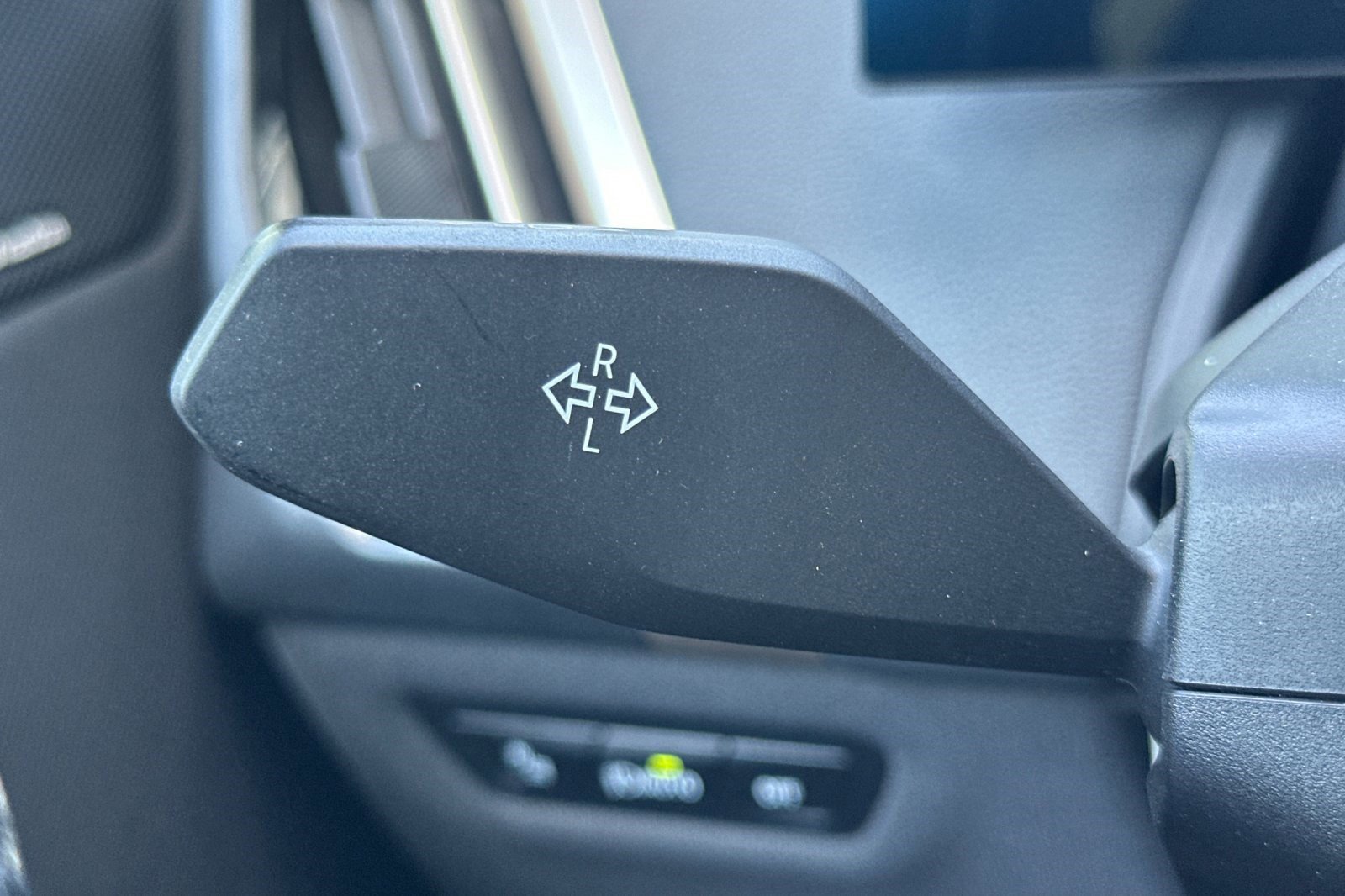 Certified 2023 BMW iX xDrive50 w/ Sport Package image 32