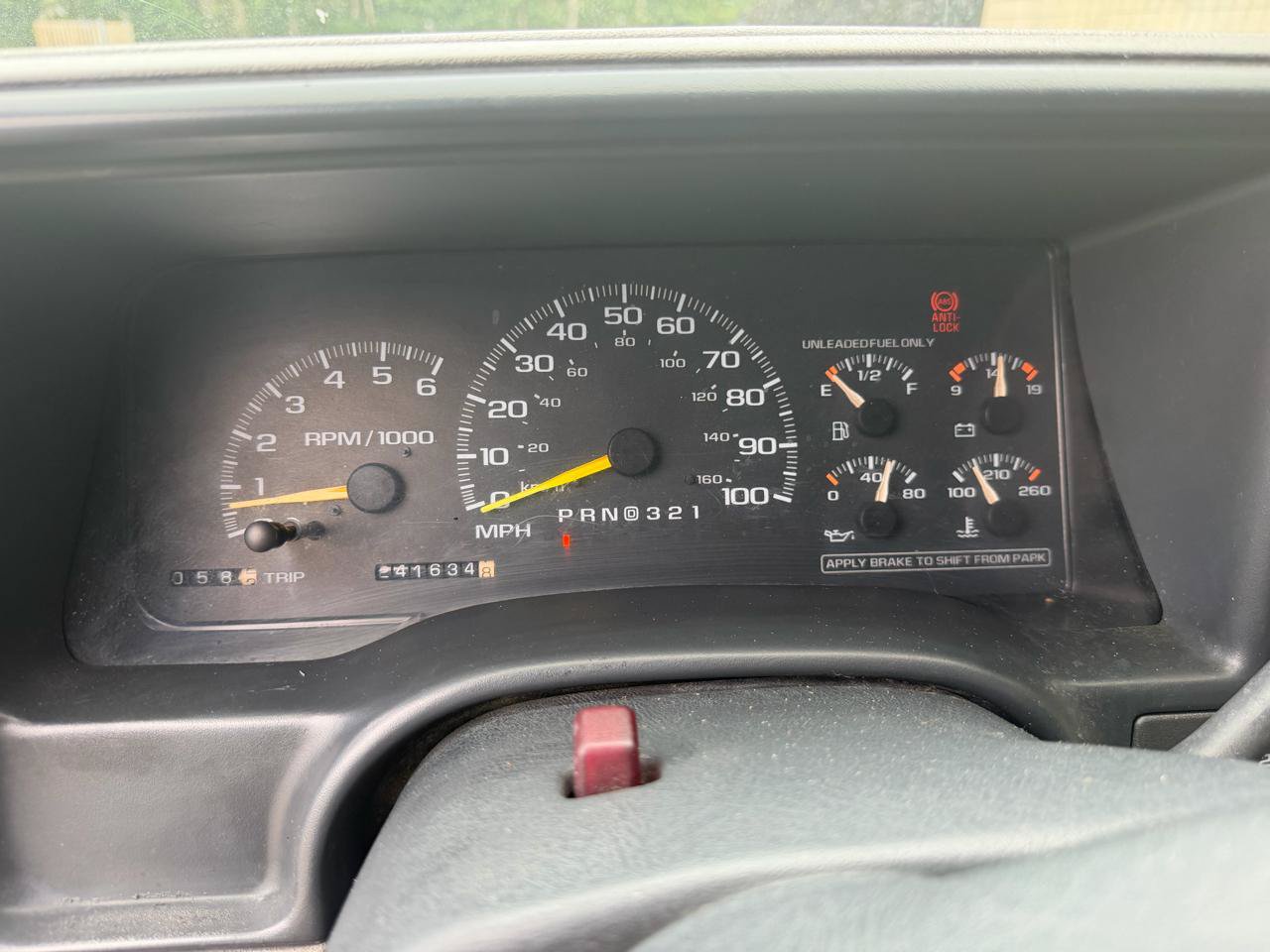 Used 1997 Chevrolet Suburban 4WD w/ Preferred Equipment Group 2 image 21