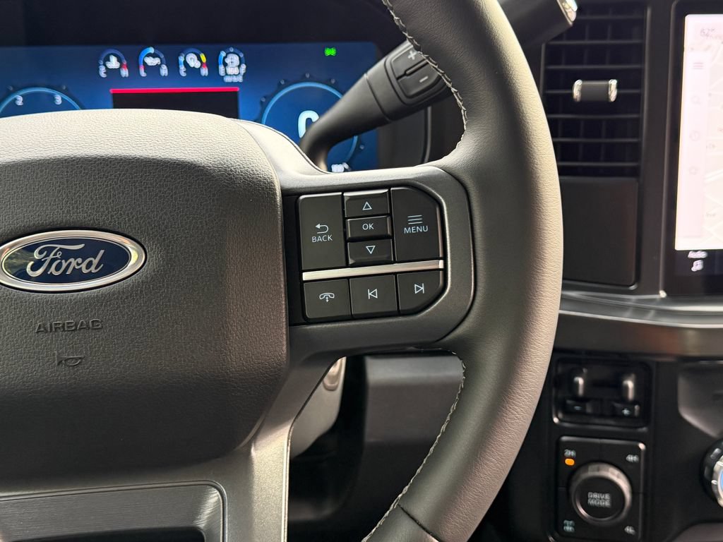 New 2026 Ford F350 Lariat AWD/4WD image 18