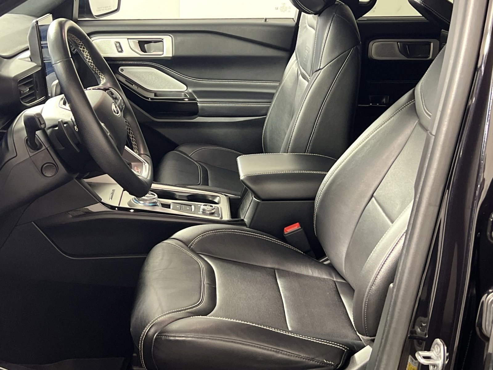 Used 2021 Ford Explorer ST w/ Equipment Group 401A image 13