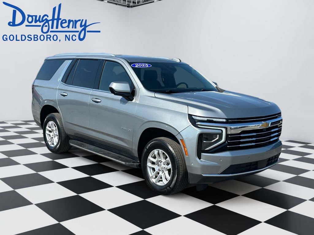 Used 2025 Chevrolet Tahoe LT AWD/4WD image 7