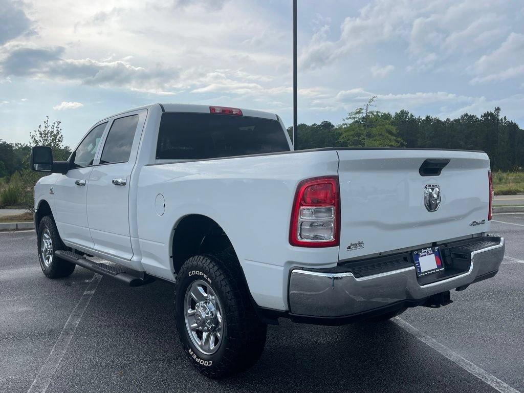 Used 2024 RAM 2500 Tradesman w/ Chrome Appearance Group AWD/4WD image 17