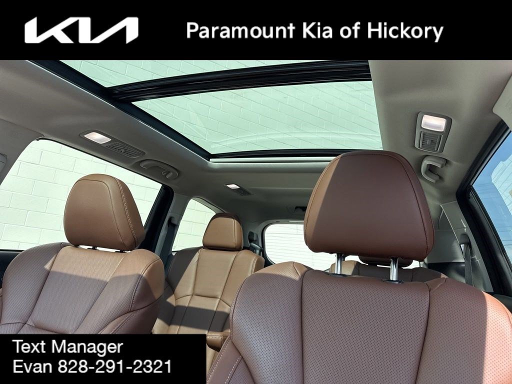 Used 2025 Subaru Ascent Touring w/ Popular Package #2 image 36