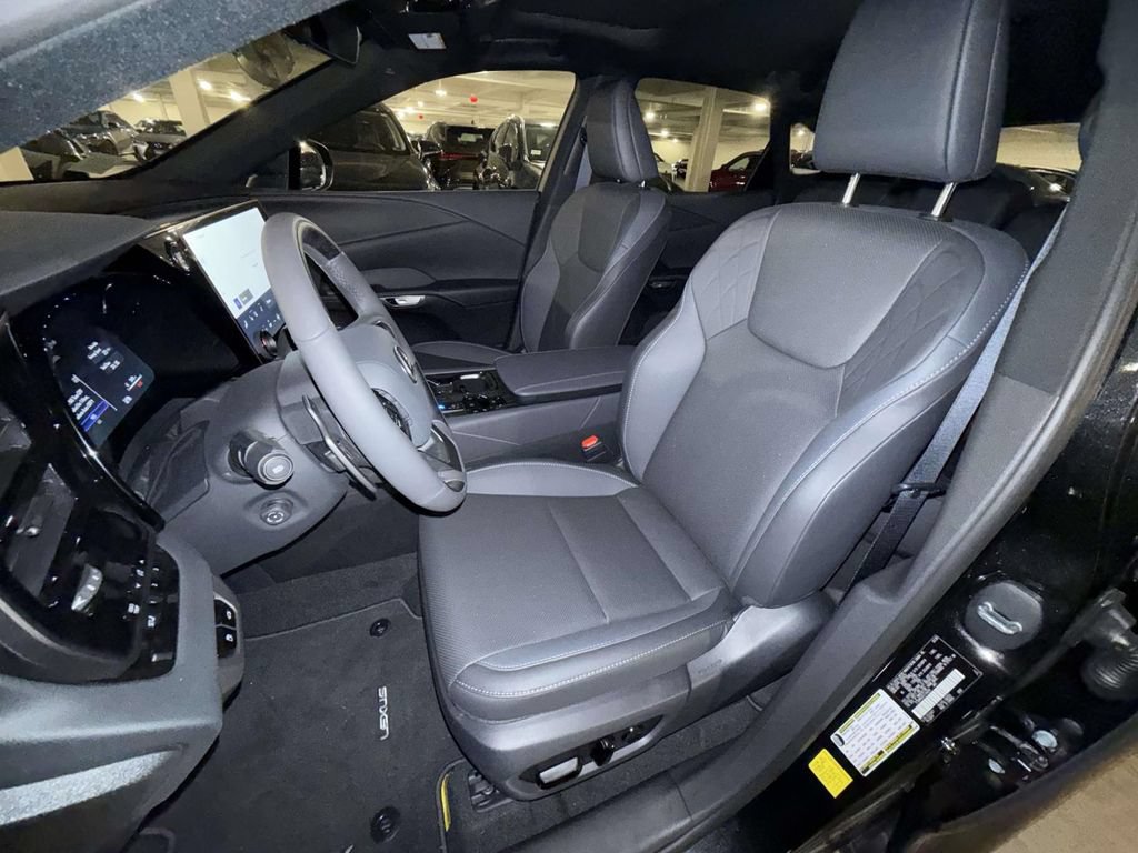New 2026 Lexus RX 350 Premium AWD/4WD image 2