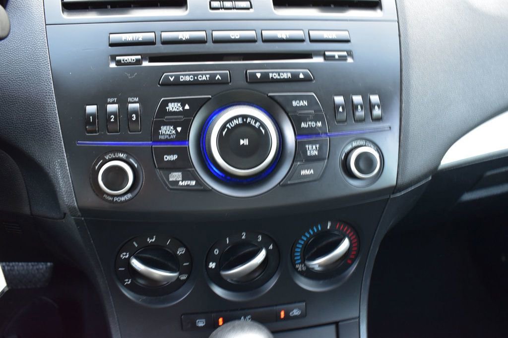 Used 2012 MAZDA MAZDA3 i Sport image 30