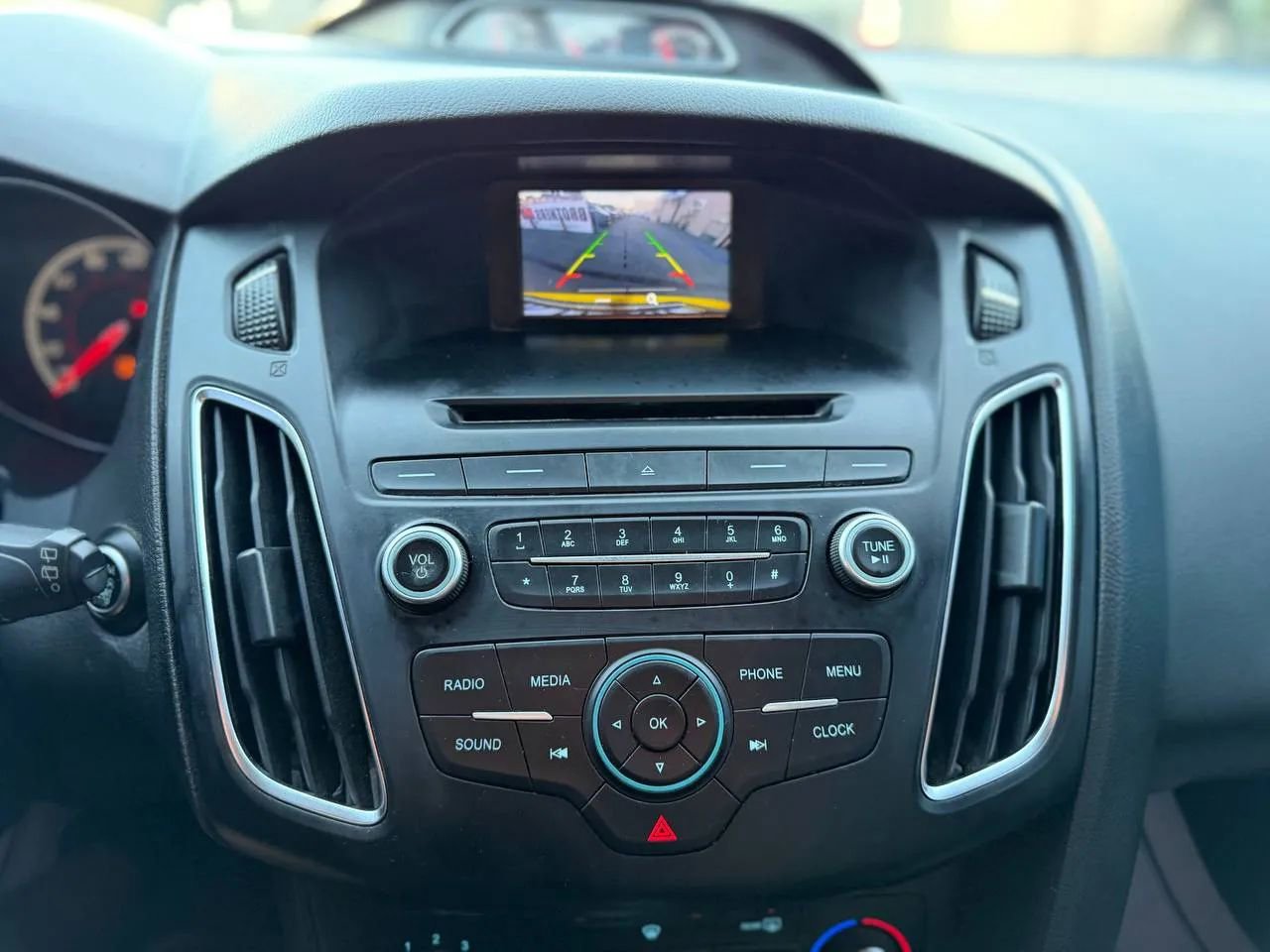 Used 2017 Ford Focus ST image 41