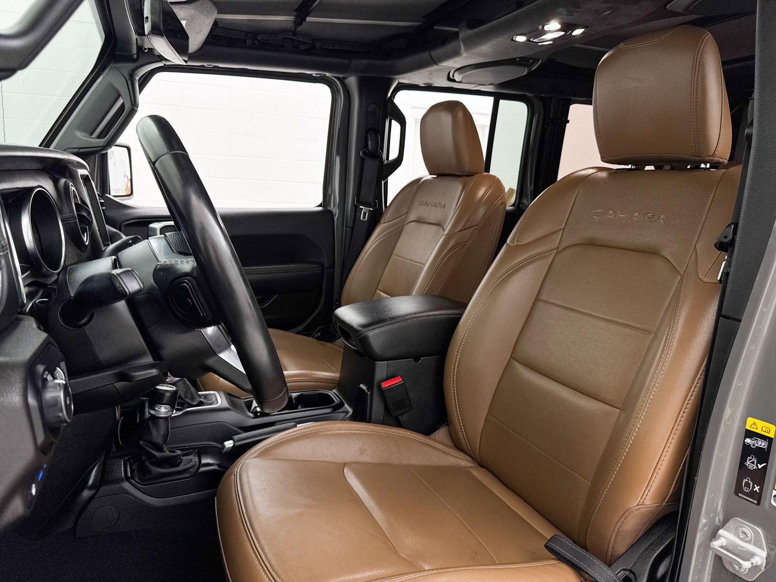 Used 2022 Jeep Wrangler Unlimited Sahara image 21