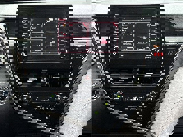 Used 2024 Toyota Camry LE w/ Convenience Package image 16