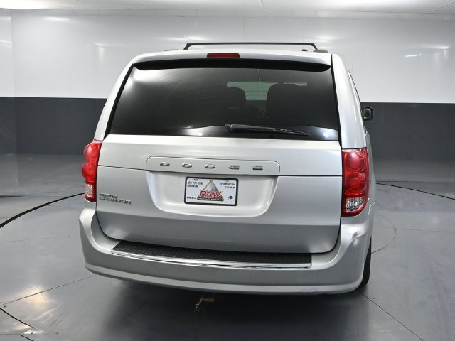 Used 2012 Dodge Grand Caravan SXT FWD image 4