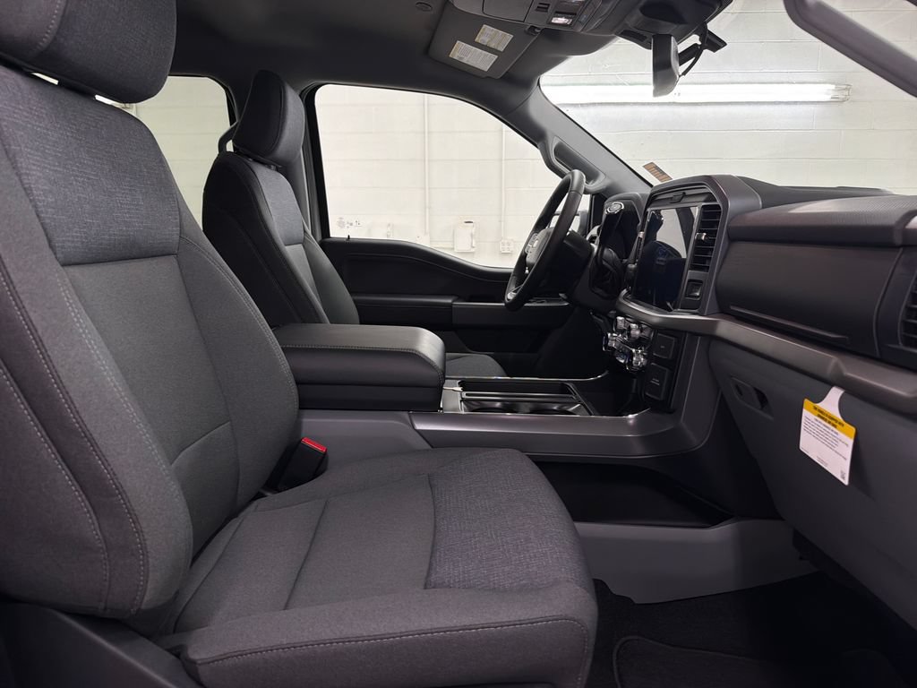 New 2026 Ford F150 XLT w/ Equipment Group 302A MID RWD image 27