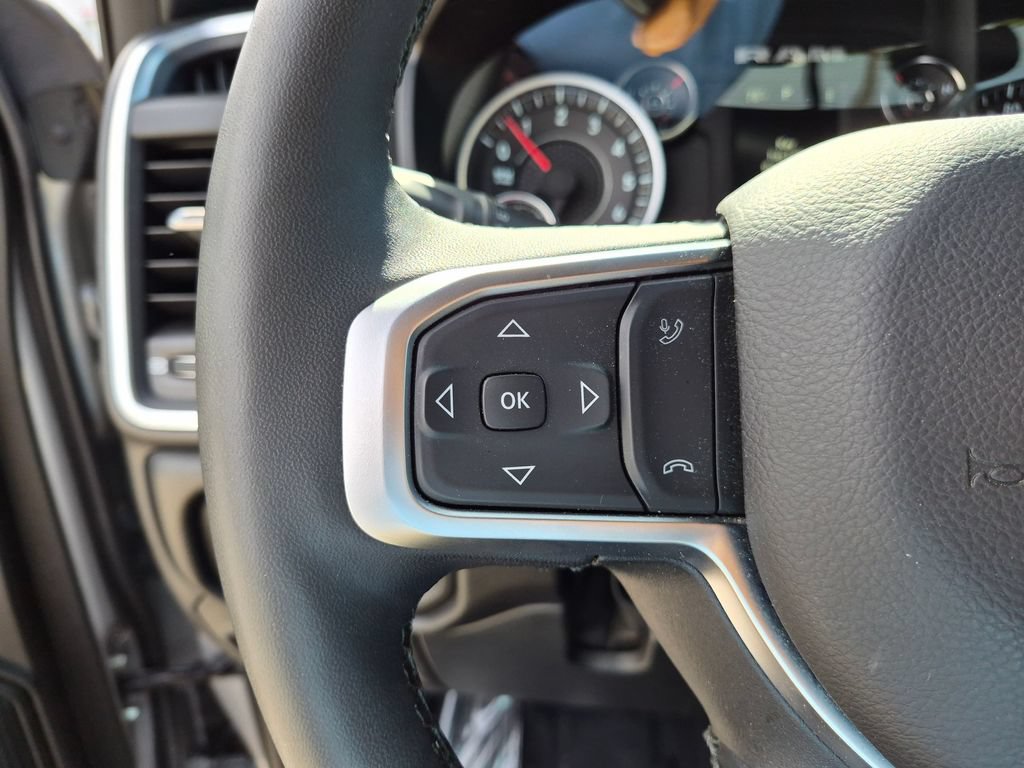 Used 2025 RAM 1500 Big Horn AWD/4WD image 16