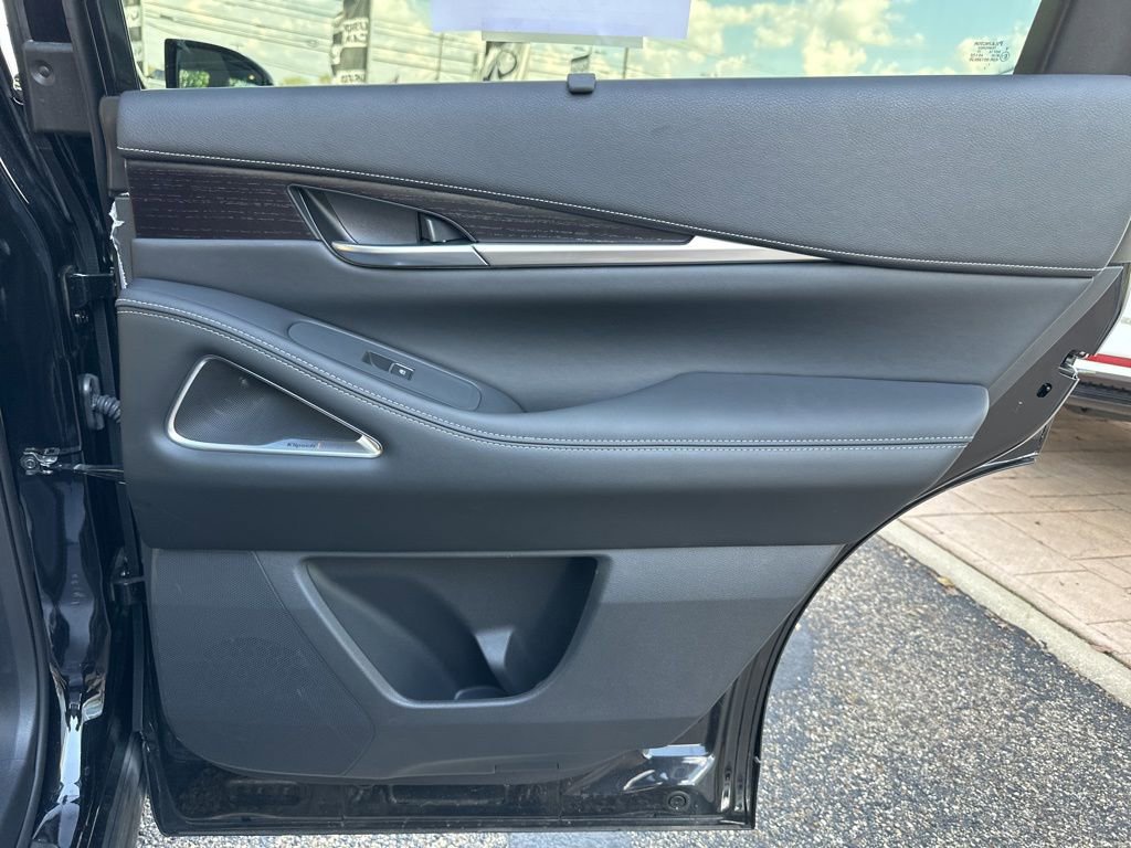 Certified 2026 INFINITI QX60 Autograph w/ Dark Cargo Package AWD/4WD image 32