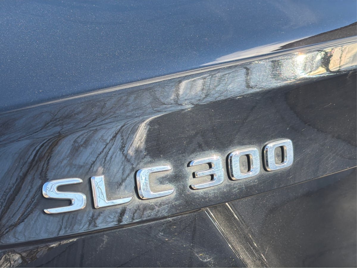 Used 2020 Mercedes-Benz SLC 300 w/ Premium Package image 36