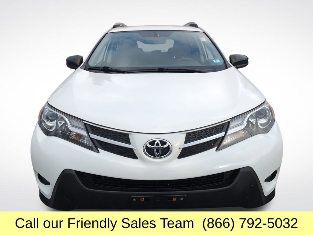 Used 2015 Toyota RAV4 LE image 10
