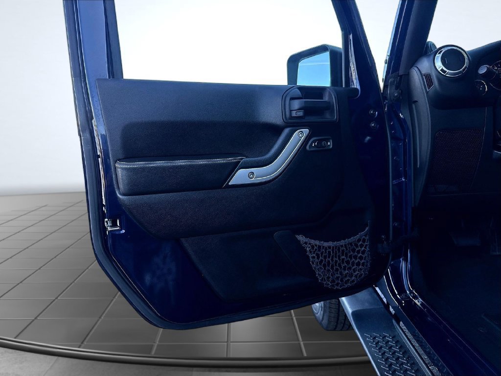 Used 2013 Jeep Wrangler Sport AWD/4WD image 24