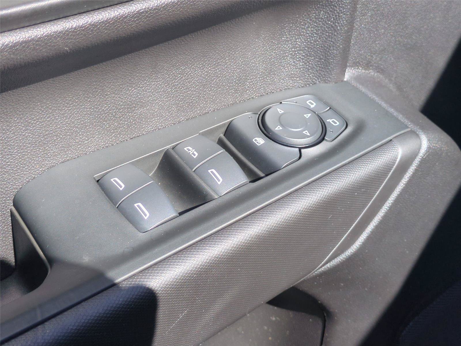 Used 2024 Chevrolet Silverado 1500 Custom Trail Boss AWD/4WD image 13