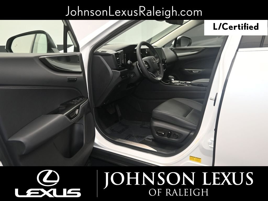 Used 2022 Lexus NX 350 AWD image 9