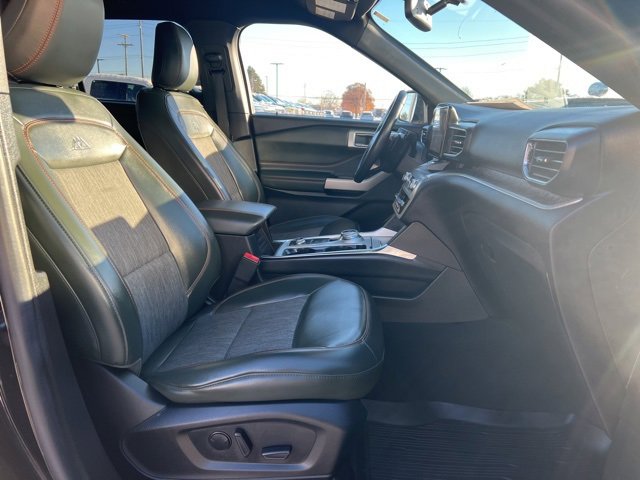 Used 2023 Ford Explorer Timberline w/ Timberline Technology Package image 11