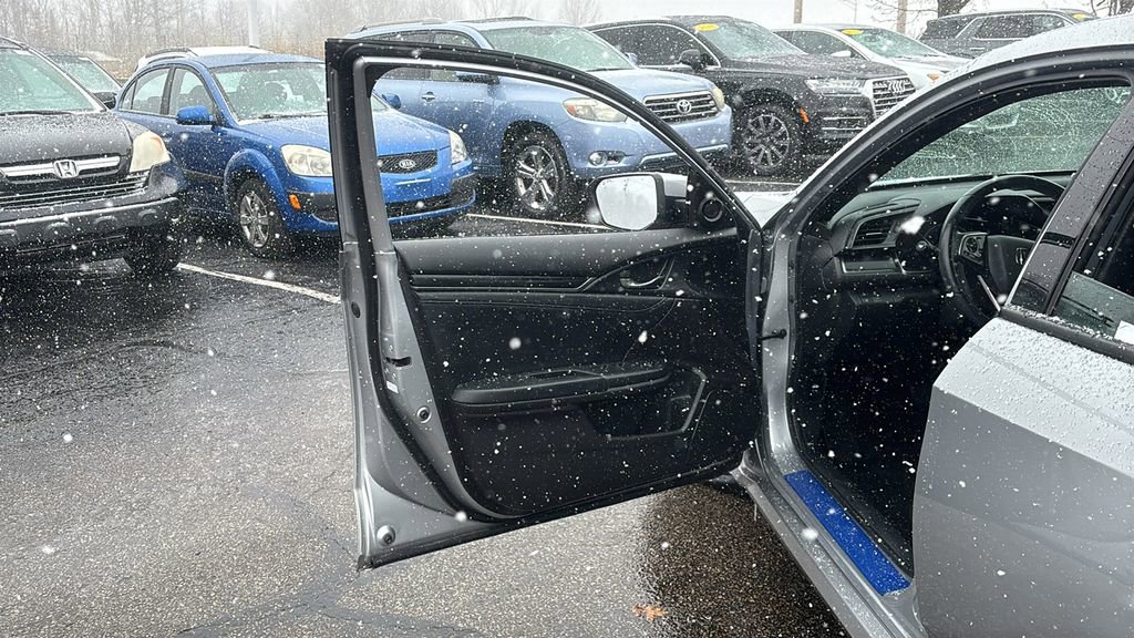 Used 2020 Honda Civic EX-L image 11