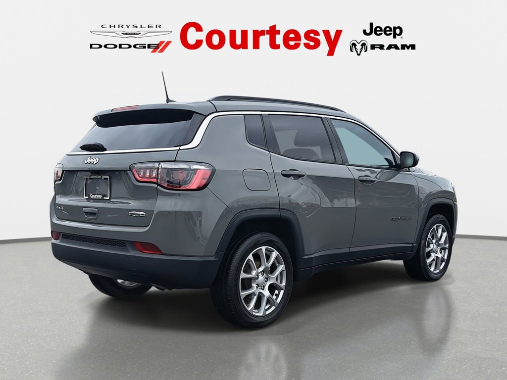 Certified 2023 Jeep Compass Latitude image 5