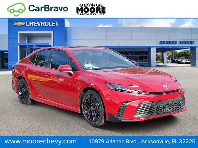 Used 2025 Toyota Camry SE w/ Multimedia Upgrade Package