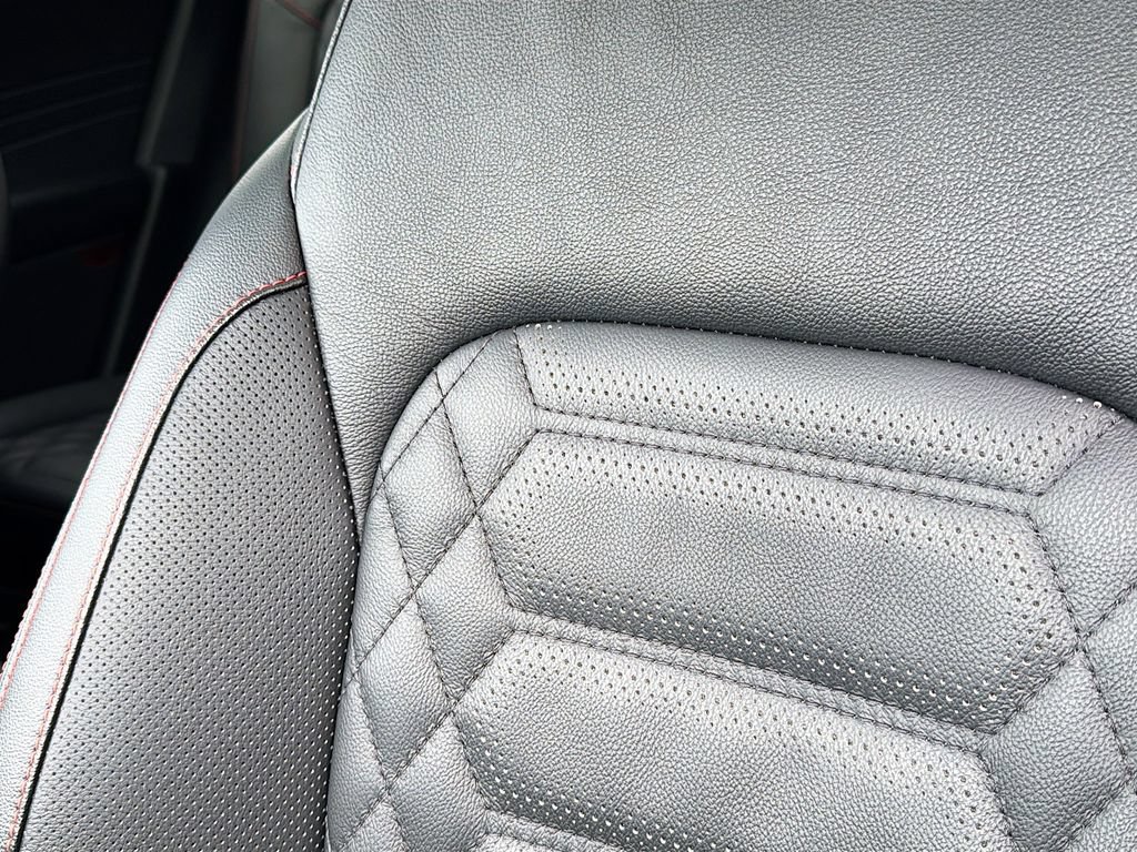 Used 2023 Ford Escape ST-Line Elite w/ Premium Technology Package AWD/4WD image 20