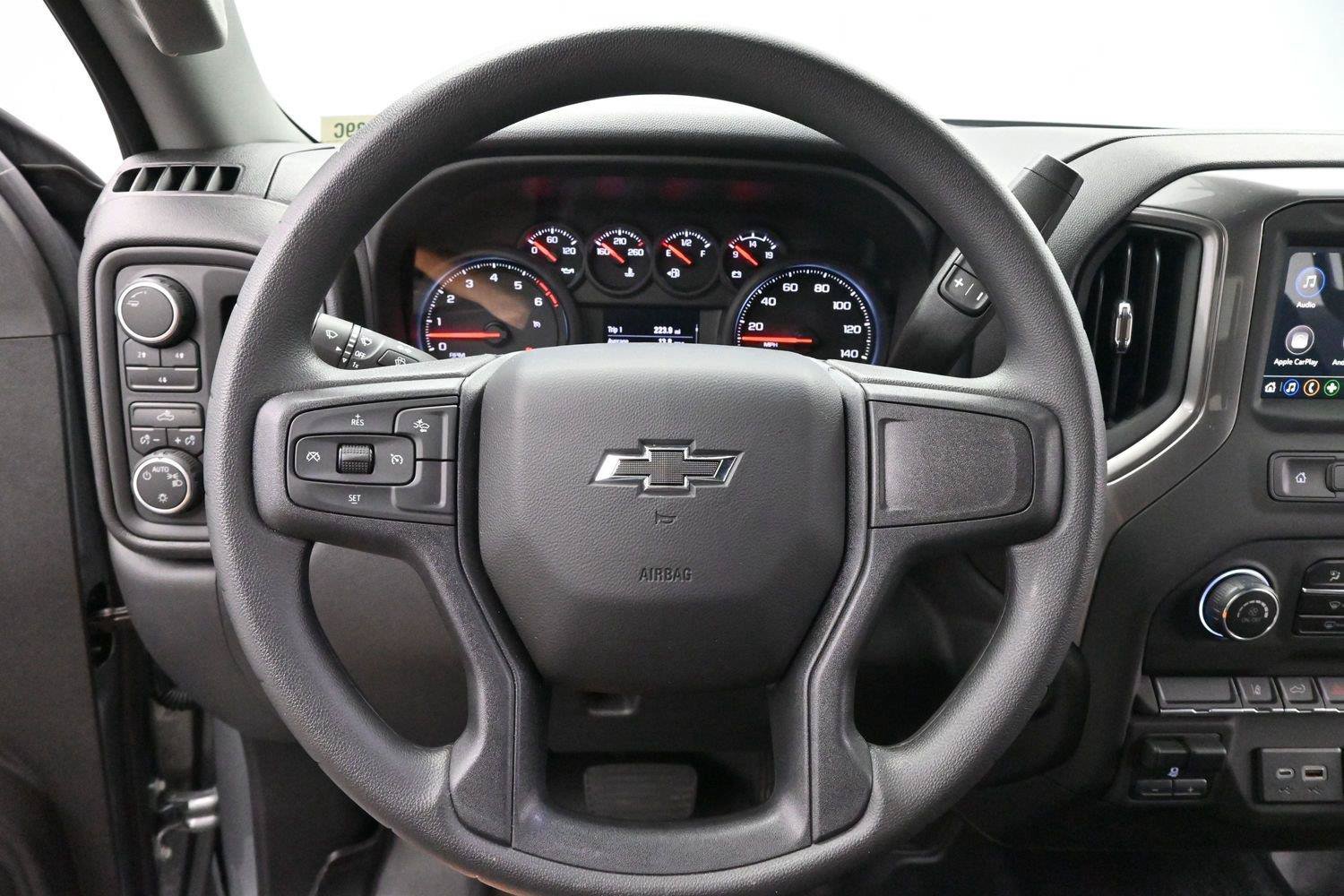Used 2025 Chevrolet Silverado 2500 Custom w/ Custom Convenience Package AWD/4WD image 15