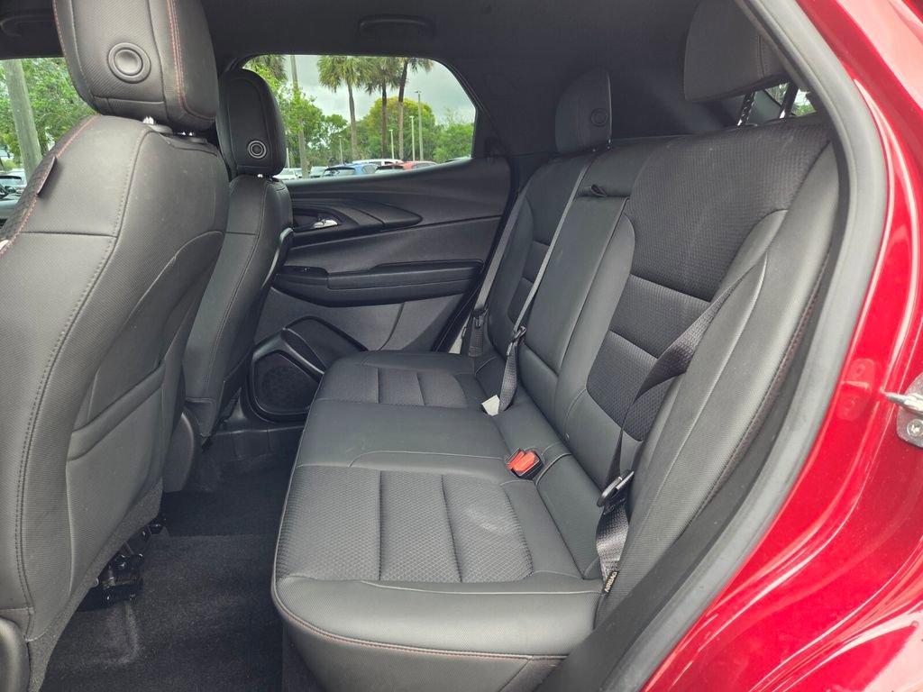 Used 2023 Chevrolet TrailBlazer RS w/ Convenience Package image 26