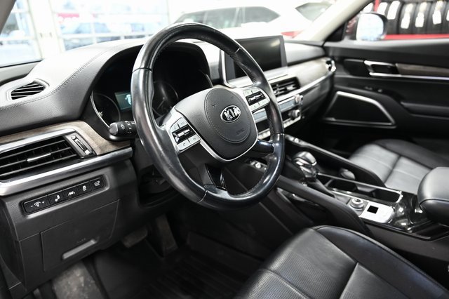 Used 2020 Kia Telluride EX image 25