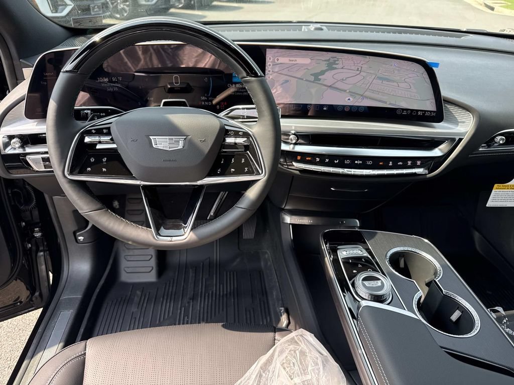 New 2026 Cadillac Lyriq Sport w/ LPO, Floor Liner Package RWD image 10