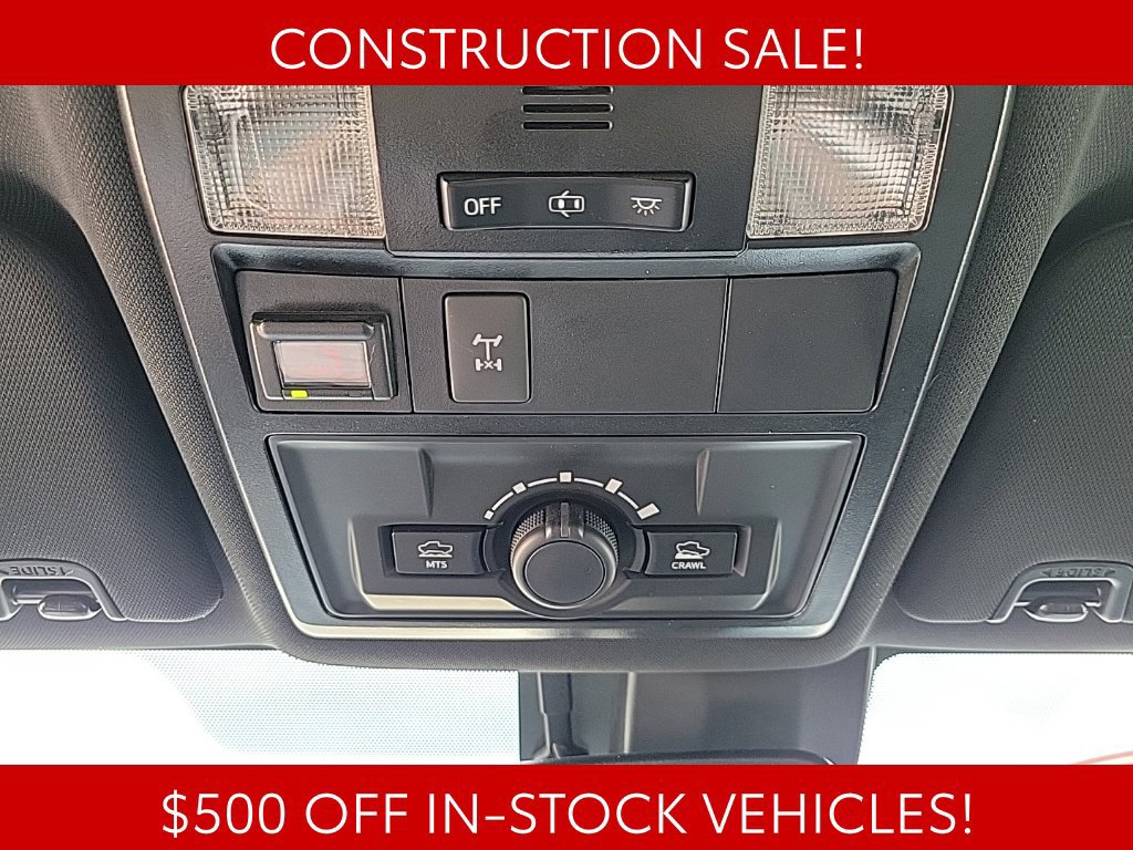 Used 2021 Toyota Tacoma TRD Off-Road w/ Technology Package AWD/4WD image 21