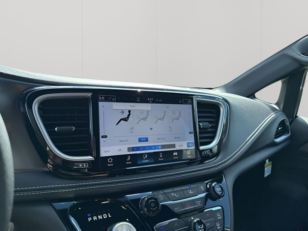 New 2026 Chrysler Pacifica Select w/ S Appearance Package FWD image 37
