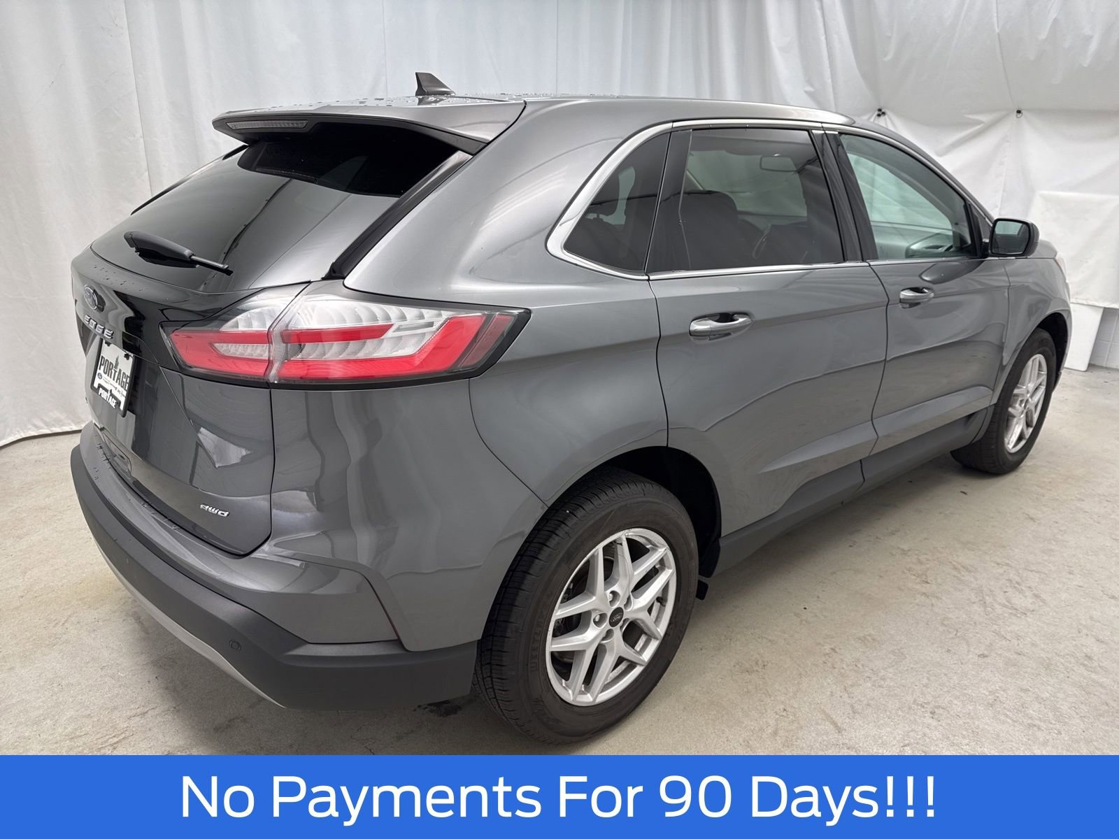 Used 2024 Ford Edge SEL AWD/4WD image 3