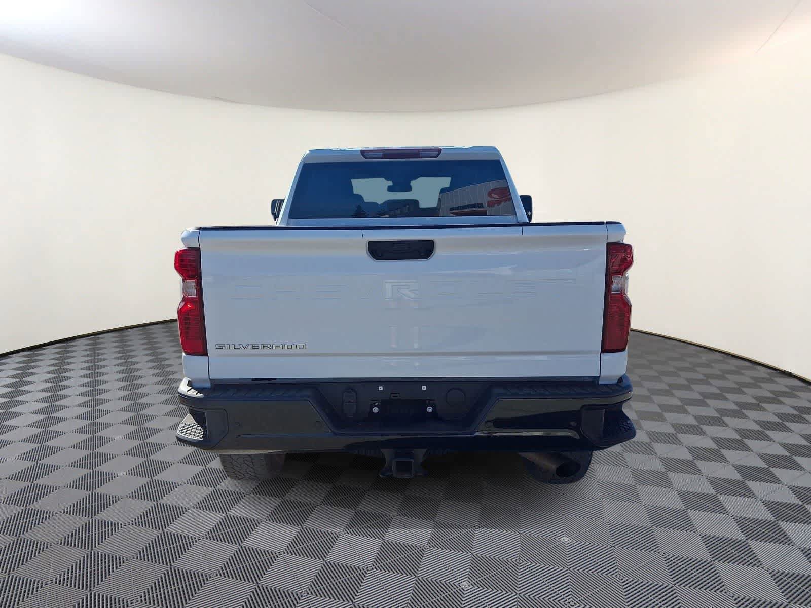 Used 2025 Chevrolet Silverado 2500 Custom w/ Custom Value Package AWD/4WD image 6