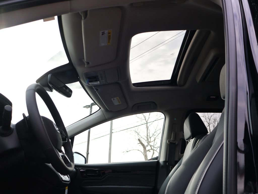 New 2026 Honda Odyssey Elite image 24