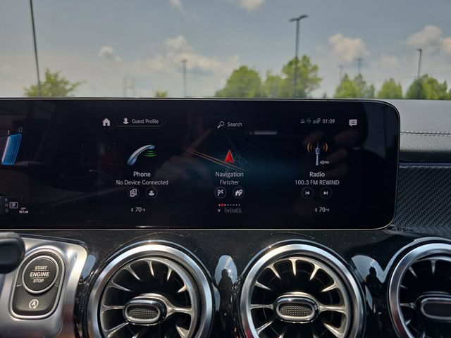 Certified 2023 Mercedes-Benz GLB 35 AMG 4MATIC image 24