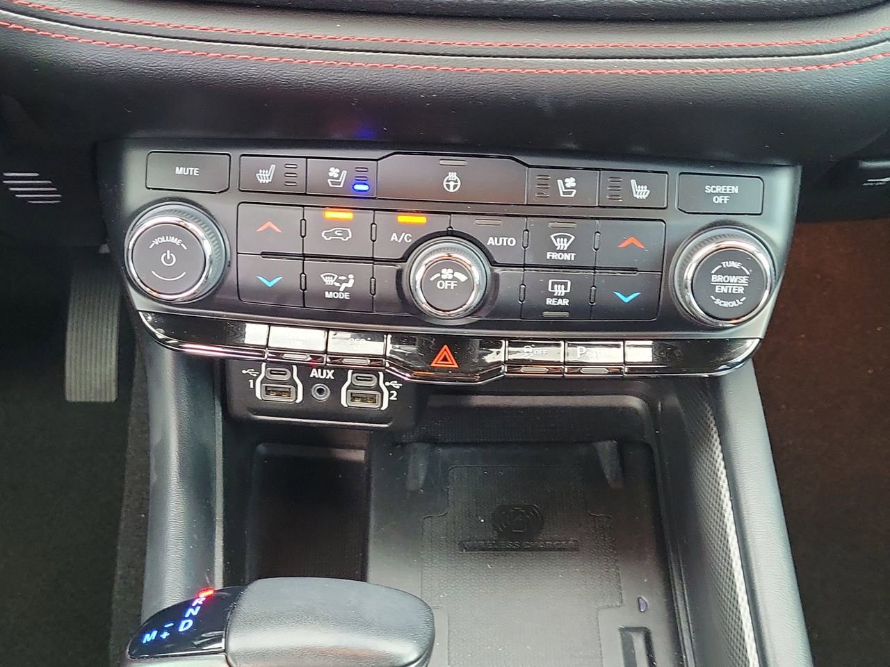 Used 2023 Dodge Durango R/T image 24