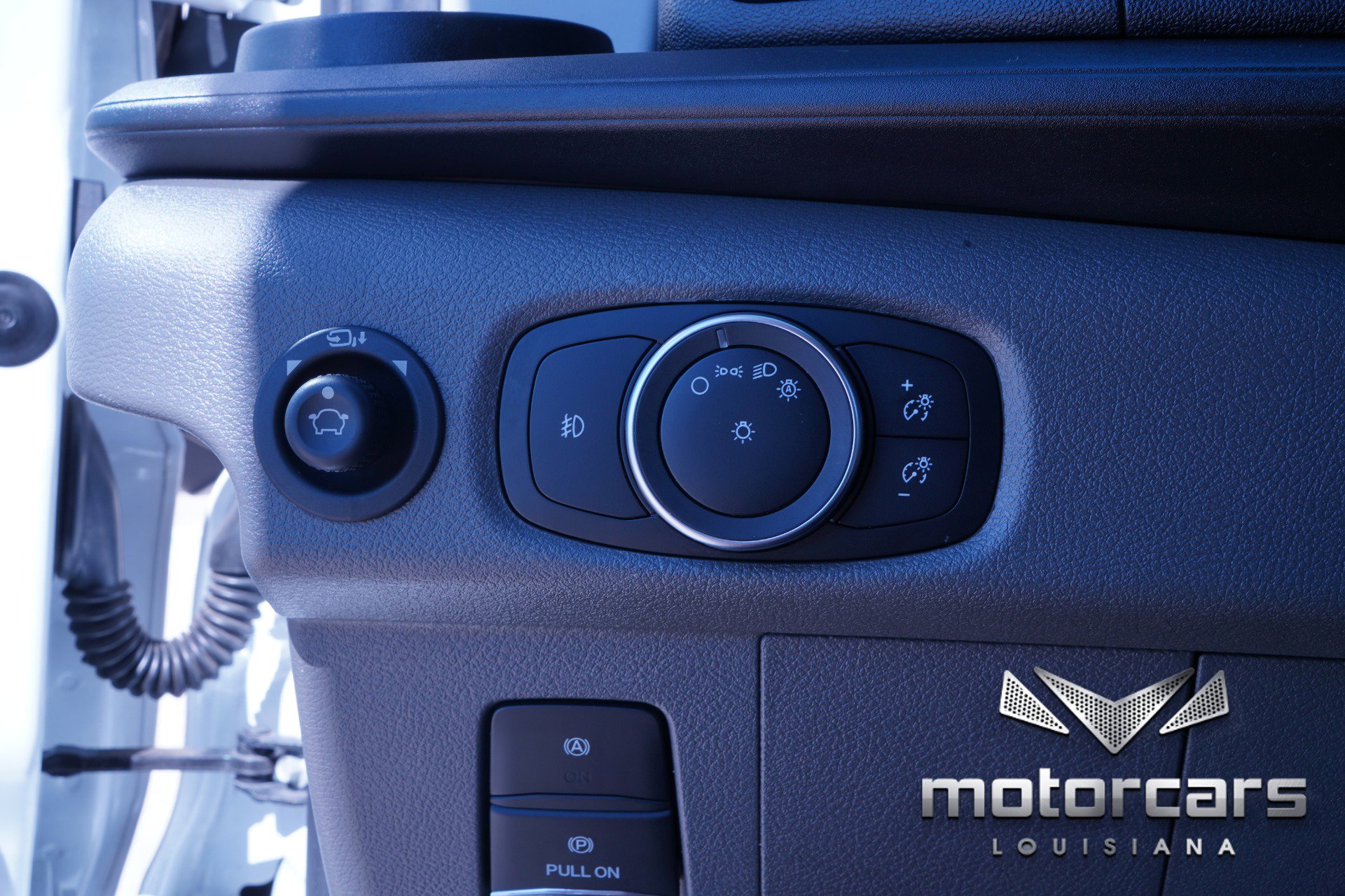 Used 2023 Ford Transit 350 XLT image 35